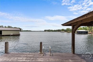Welcome to Sunset Cove, a stunning 3 bedroom, 3 bath lakefront - photo 46