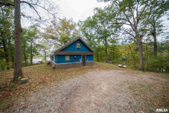 Miller Lake Home For Sale in Mt Vernon Illinois