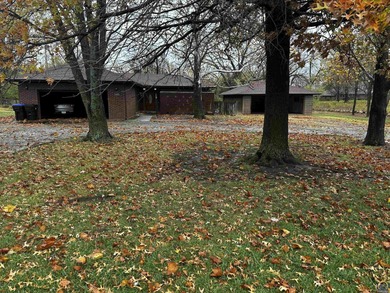 Lake Shawnee Home For Sale in Topeka Kansas