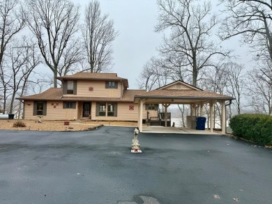 Lake Home For Sale in Cadiz, Kentucky