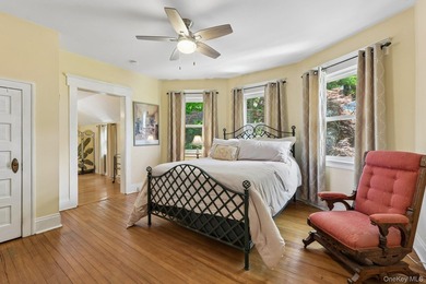 GRACIOUS, CHARMING & ALL DONE! Wonderful Huntington Village - photo 23