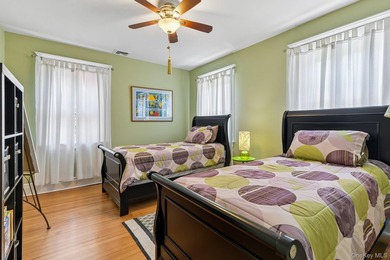 GRACIOUS, CHARMING & ALL DONE! Wonderful Huntington Village - photo 30