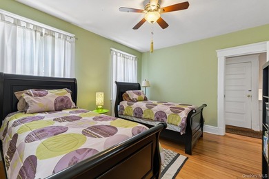 GRACIOUS, CHARMING & ALL DONE! Wonderful Huntington Village - photo 31