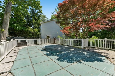 GRACIOUS, CHARMING & ALL DONE! Wonderful Huntington Village - photo 37