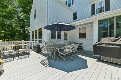 GRACIOUS, CHARMING & ALL DONE! Wonderful Huntington Village - photo 39