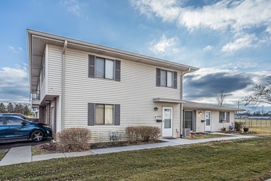 INVESTORS ONLY!! Tenant-occupied 2-bedroom, 1-bath Penthouse