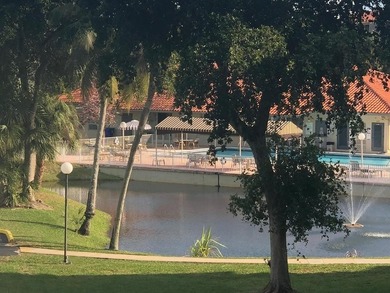 Great investment opportunity in an all-ages community with no - photo 1