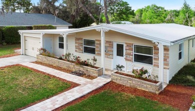 Lake Joanna Home Sale Pending in Eustis Florida