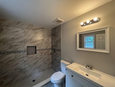 Brand-new Raised Ranch currently under construction! A model - photo 11