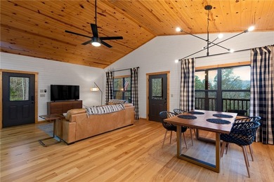 Welcome to your own private oasis nestled in the Ozark Mountains - photo 9