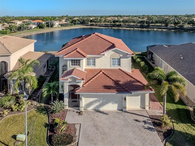 (private lake, pond, creek) Home For Sale in Venice Florida