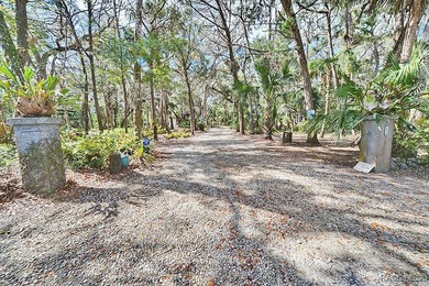 Location! Location! Location! And another price reduction! Come - photo 7
