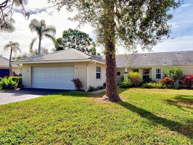 (private lake, pond, creek) Condo For Sale in Venice Florida