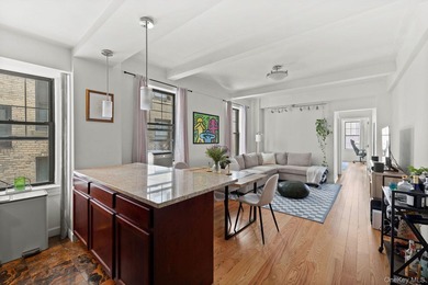 East River Home For Sale in New York (Manhattan) New York
