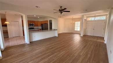 Lake Tohopekaliga Home For Sale in Kissimmee Florida