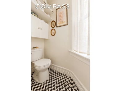 Bright & Whimsical Meets Quiet & Creative A One-of-a-Kind East - photo 8