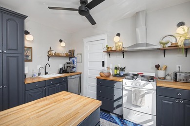 Prime mixed-use commercial duplex on Grand Avenue offering - photo 9