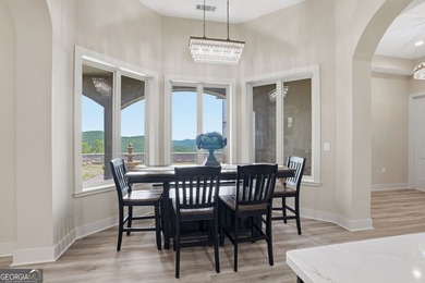 Discover your dream home with breathtaking panoramic long-range - photo 13