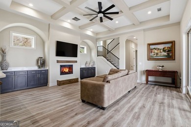 Discover your dream home with breathtaking panoramic long-range - photo 19