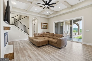 Discover your dream home with breathtaking panoramic long-range - photo 22