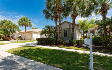 Move-in ready 3-bedroom, 2-bath single-family home in the - photo 3