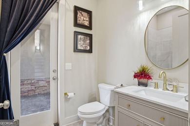 Discover your dream home with breathtaking panoramic long-range - photo 25