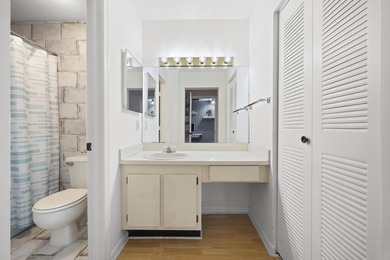 Beautifully updated townhome in the gated community of Discover - photo 26