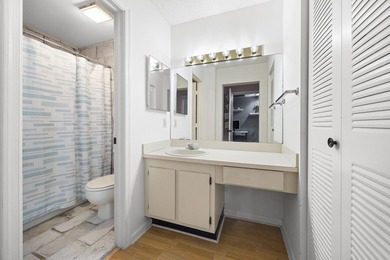 Beautifully updated townhome in the gated community of Discover - photo 27