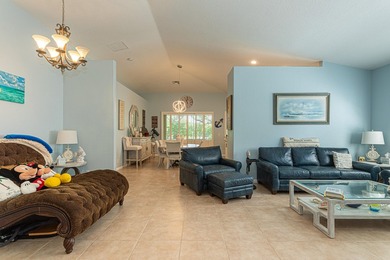 Move-in ready 3-bedroom, 2-bath single-family home in the - photo 8