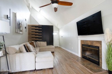 Welcome to 12375 Windward Circle in the Windsong subdivision of - photo 4