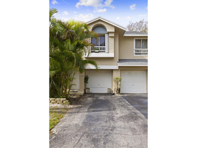 Beautifully updated townhome in the gated community of Discover - photo 37