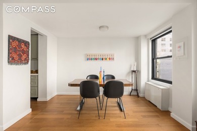 Residence 16K at the highly sought-after, full-service Harridge - photo 4