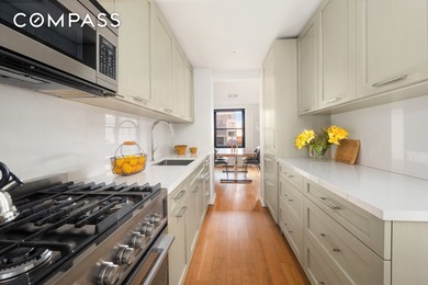 Residence 16K at the highly sought-after, full-service Harridge - photo 5