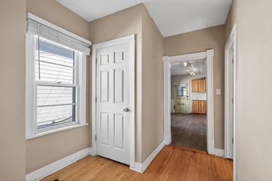 Well cared for triplex in the heart of NE Mpls. Walk to Boom - photo 11