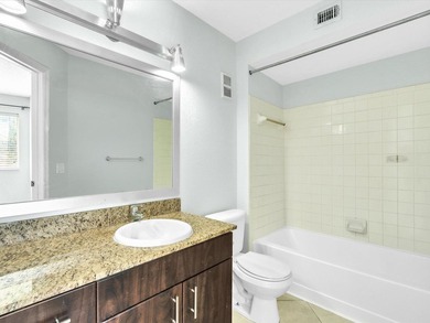 Location, location, location! This spacious and bright - photo 13