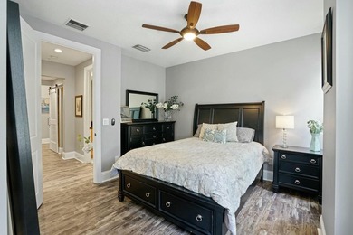 Pristine 3-bedroom, 2-bathroom corner unit. Located just minutes - photo 24