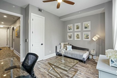 Pristine 3-bedroom, 2-bathroom corner unit. Located just minutes - photo 27