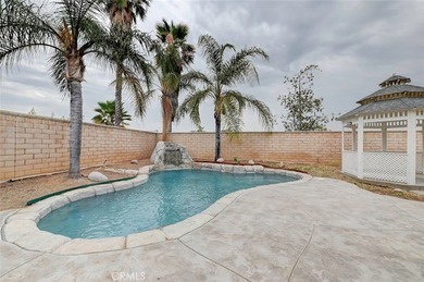 Welcome to your BEAUTIFUL 4 Bedroom, 3 Bath - SOLAR HEATED, POOL - photo 37