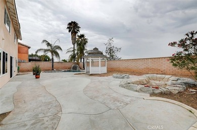 Welcome to your BEAUTIFUL 4 Bedroom, 3 Bath - SOLAR HEATED, POOL - photo 39