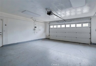 Welcome to your BEAUTIFUL 4 Bedroom, 3 Bath - SOLAR HEATED, POOL - photo 46