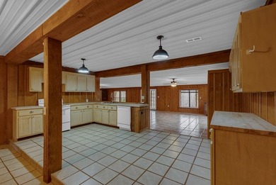 Caney Fork River - White County Home For Sale in Walling Tennessee