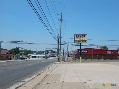 This shopping Center is very busy, in the Heart of Killeen and