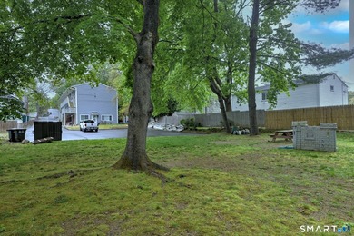 Everything here is BRAND SPANKING NEW. LOW COMMON CHARGES too! - photo 16