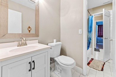 Welcome to The Hamptons! This charming 2-story home offers 3 - photo 20