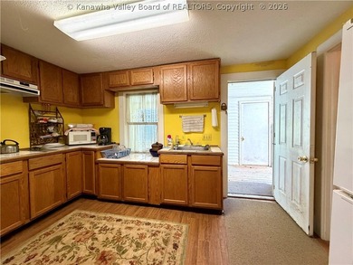 Embrace the ultimate homesteading and outdoor lifestyle with - photo 23