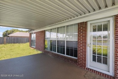 *QUALIFIES FOR USDA $0 DOWN* Welcome to this stunning 3-bedroom - photo 27