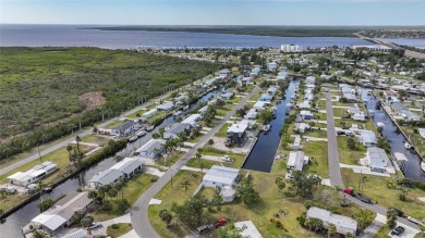 Port Charlotte Waterway Lakes Area Home For Sale in Port Charlotte Florida