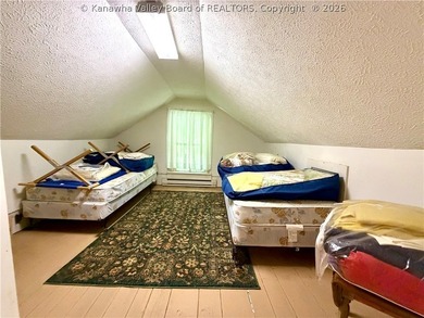Embrace the ultimate homesteading and outdoor lifestyle with - photo 33