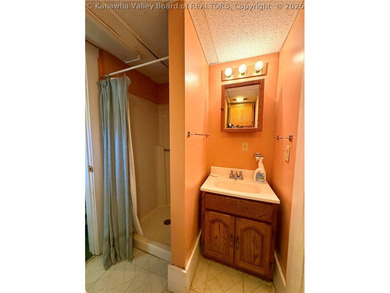 Embrace the ultimate homesteading and outdoor lifestyle with - photo 37