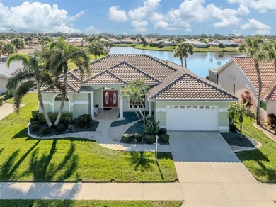 (private lake, pond, creek) Home For Sale in Venice Florida